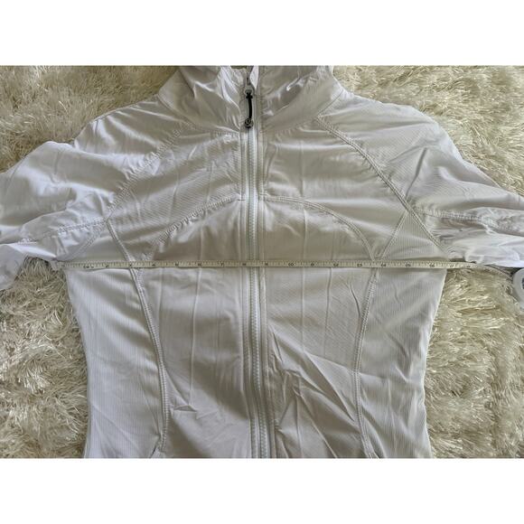 Lululemon In Flux Jacket – White Size 6 - Picture 6 of 8
